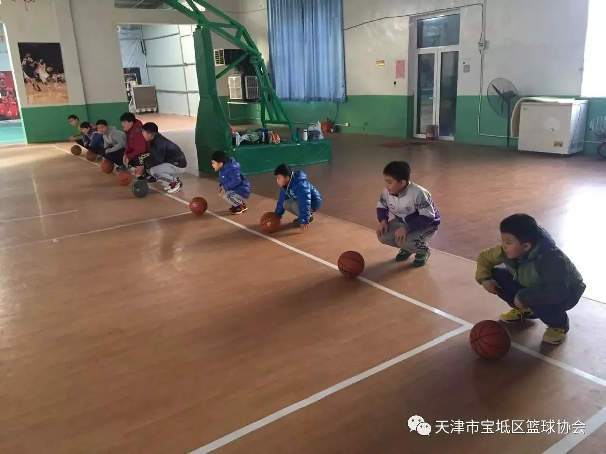 为什么控卫需要掌握多种进攻手段_1